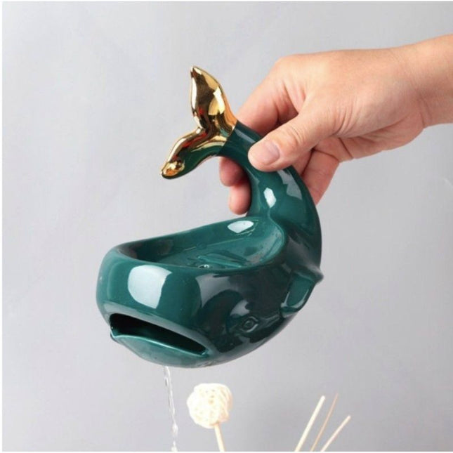 Keramická mýdlenka ve tvaru velryby