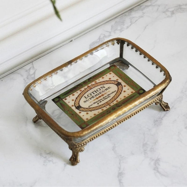 Elegantní mýdlenka ze skla a mosazi