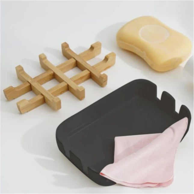 Černá obdélníková mýdlenka s bambusovou mřížkou